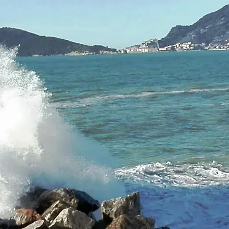 Lägenhet 5 Terre, Lerici: La Perla, A 2 Passi Dal Mare Lerici