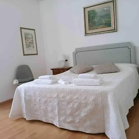 Appartement La Perla - In Centro A Con Garage *