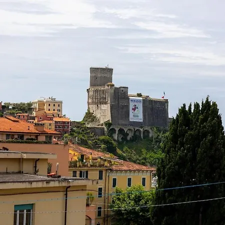 5 Terre, Lerici: La Perla, A 2 Passi Dal Mare